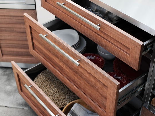 Outdoor Kitchen in Classic Grove Finish with Platinum Grill 5 Piece Set 3 Drawer and Outdoor TV